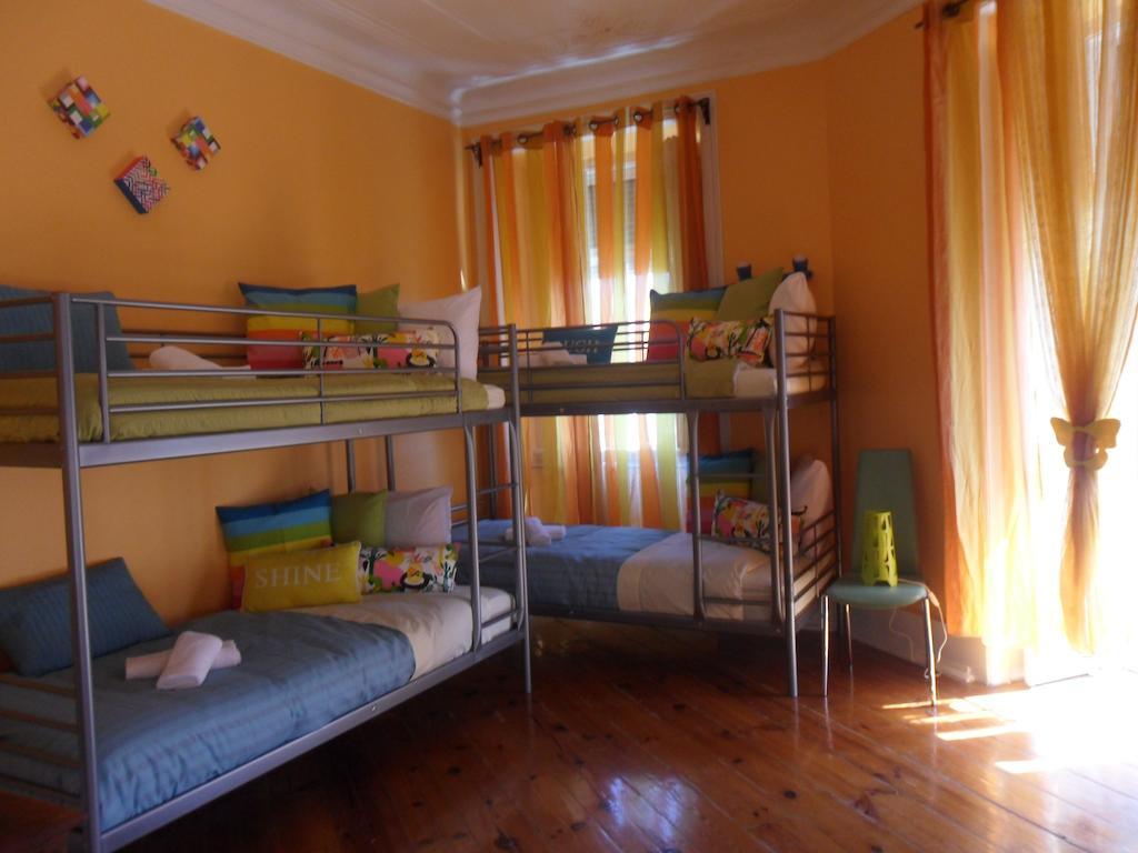 Istanbul Hostel Лиссабон Номер фото